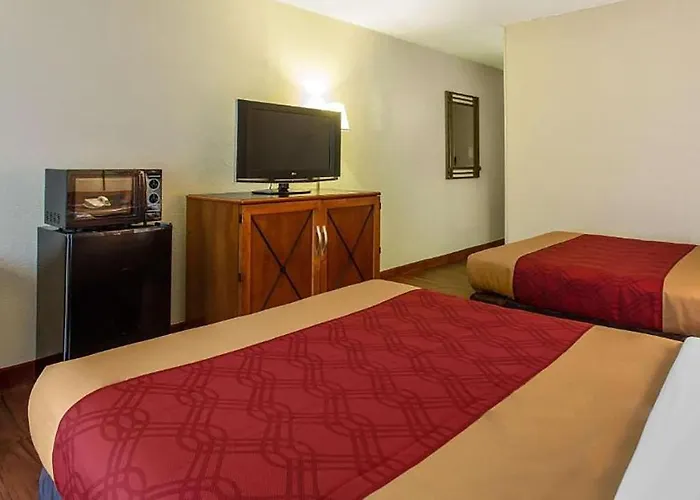Studios & Suites 4 Less Charlotte